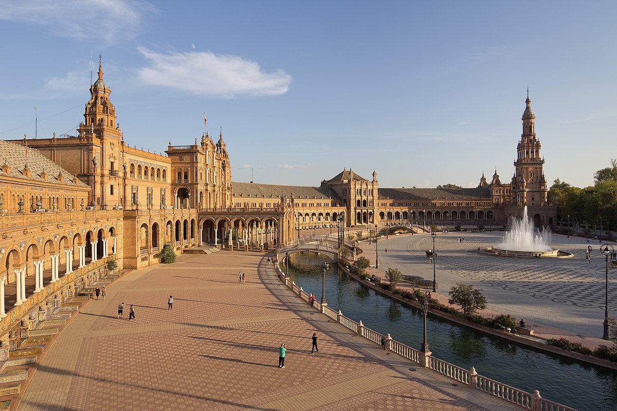 L'Andalusia ha alcuni dei luoghi più emblematici da visitare per il turismo nazionale e internazionale